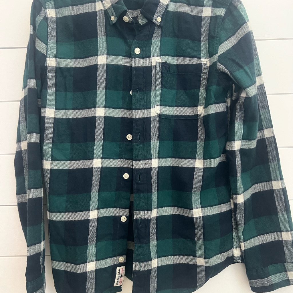 Abercrombie & Fitch Green Flannel Button Up Size 13/14 Kids Or Small Adult
